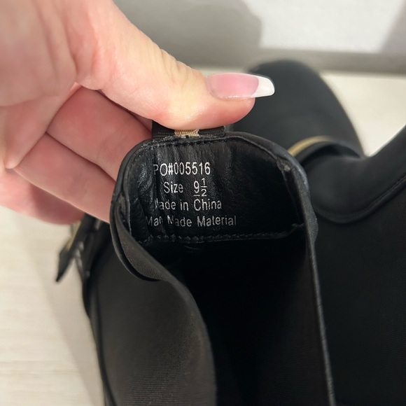 Journee Collection Rilie Bootie - Picture 5 of 5